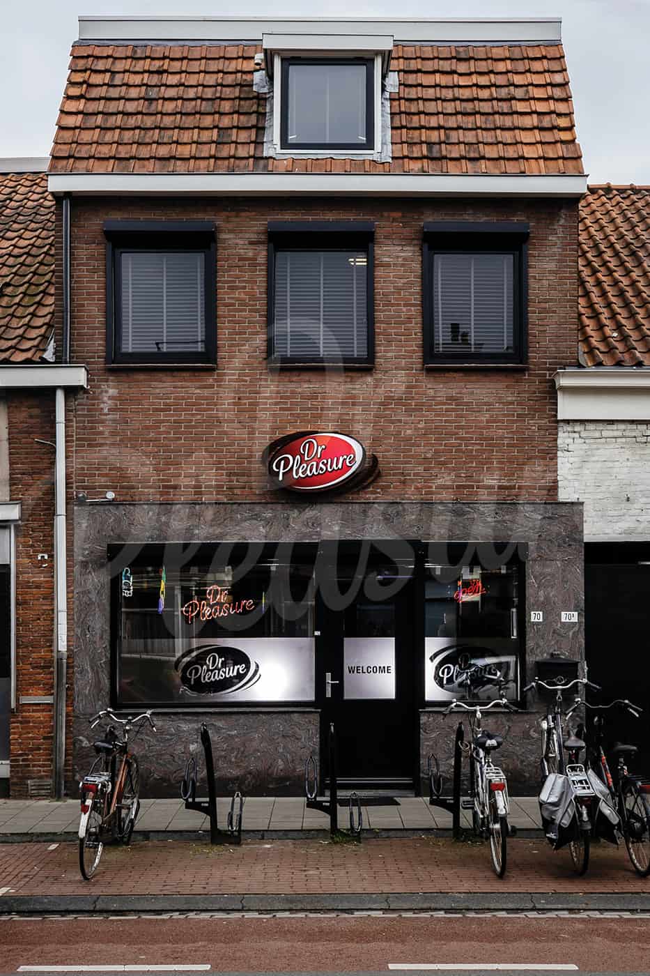 Coffeeshop Dr Pleasure Deventer - Brinkgreverweg 70