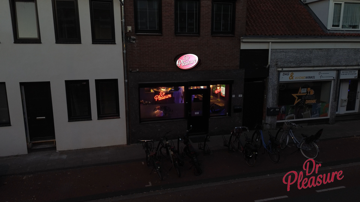 Coffeeshop Dr Pleasure Deventer – Brinkgreverweg 70